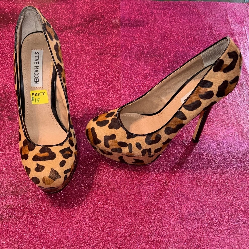 Steve Madden Brown Leopard Heels - Picture 4 of 4